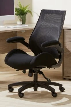Resolute Folding Arm Mesh Chair -Pro Office Shop resolute 3 1